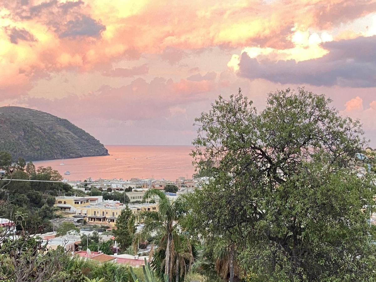 Villa La Milanina Lipari  Exterior foto